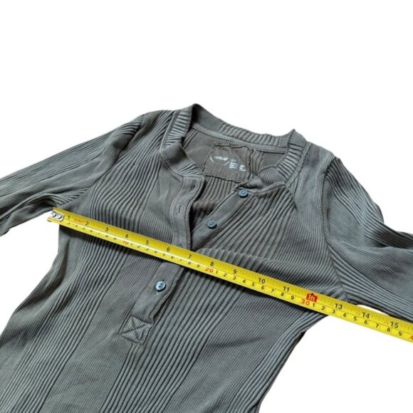 Aerie Ribbed Long Sleeve Shirt Half Button-down Size Small - Picture 5 of 5